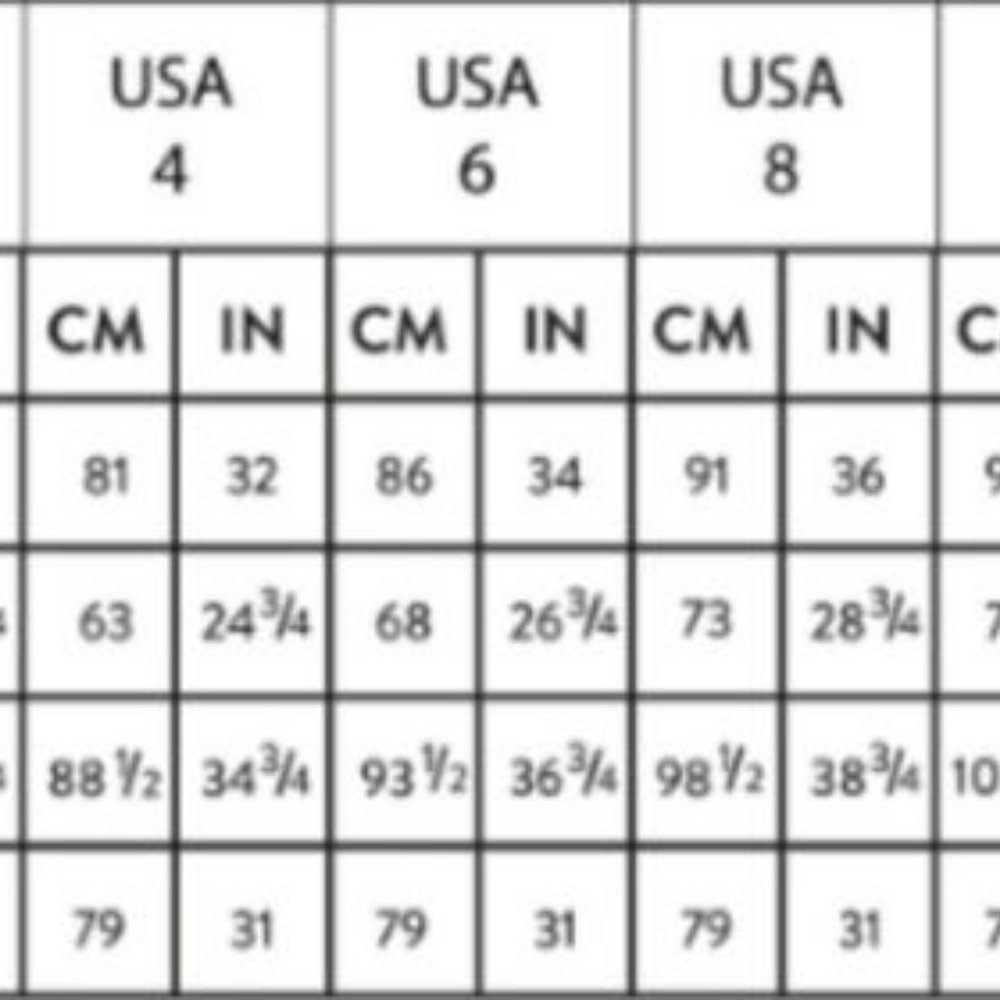 CLEARANCE FINAL PRICE imported Crop Top and Jogger set - Picture 9 of 10